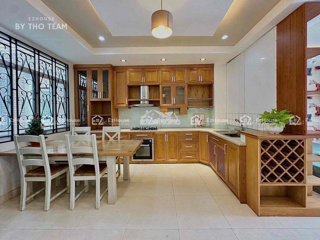 Căn Hộ Dịch Vụ Cao Cấp Tân Bình: Lý Do Vì Sao Luôn Khó Tìm?